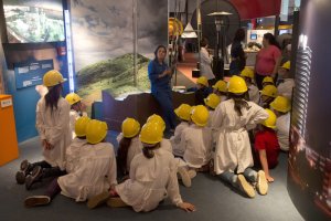 Espacio Ciencia - LATU em Montevidéu: crianças