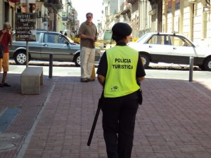 Dicas de segurança em Montevidéu: polícia turística