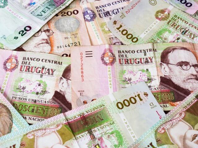 Como levar dinheiro para Montevidéu: dinheiro vivo - pesos uruguaios
