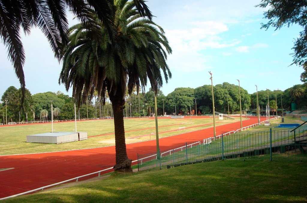 Parque Batlle em Montevidéu: Pista de Atletismo Darwin Piñeyrúa