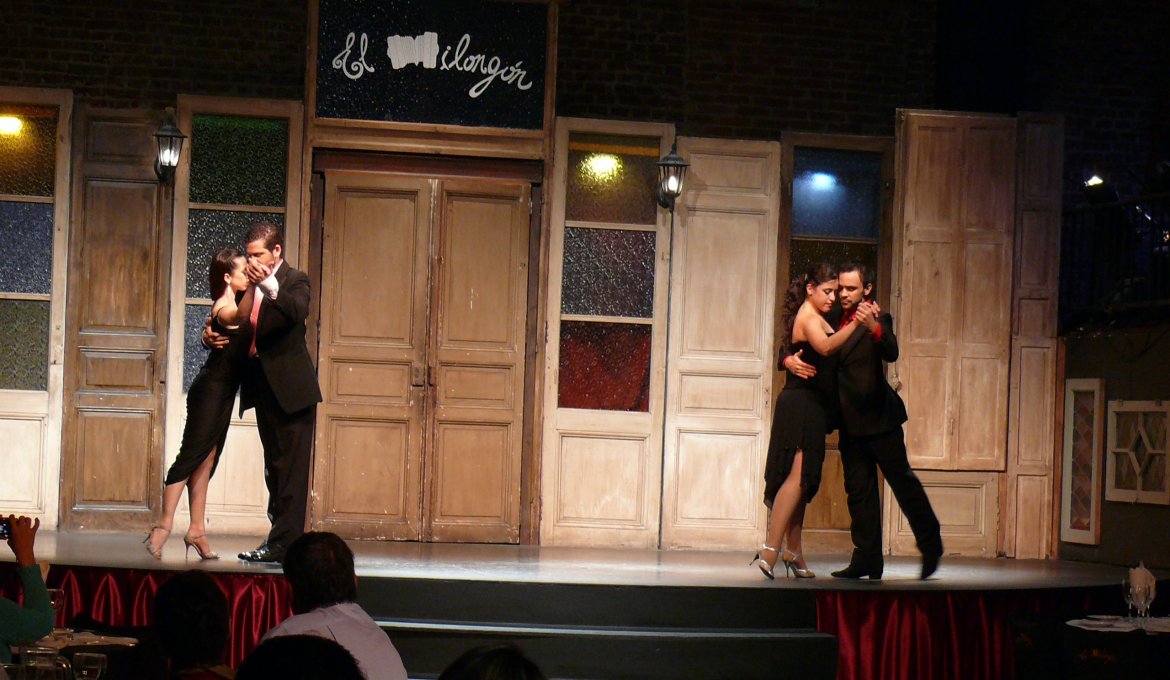 Shows de tango em Montevidéu